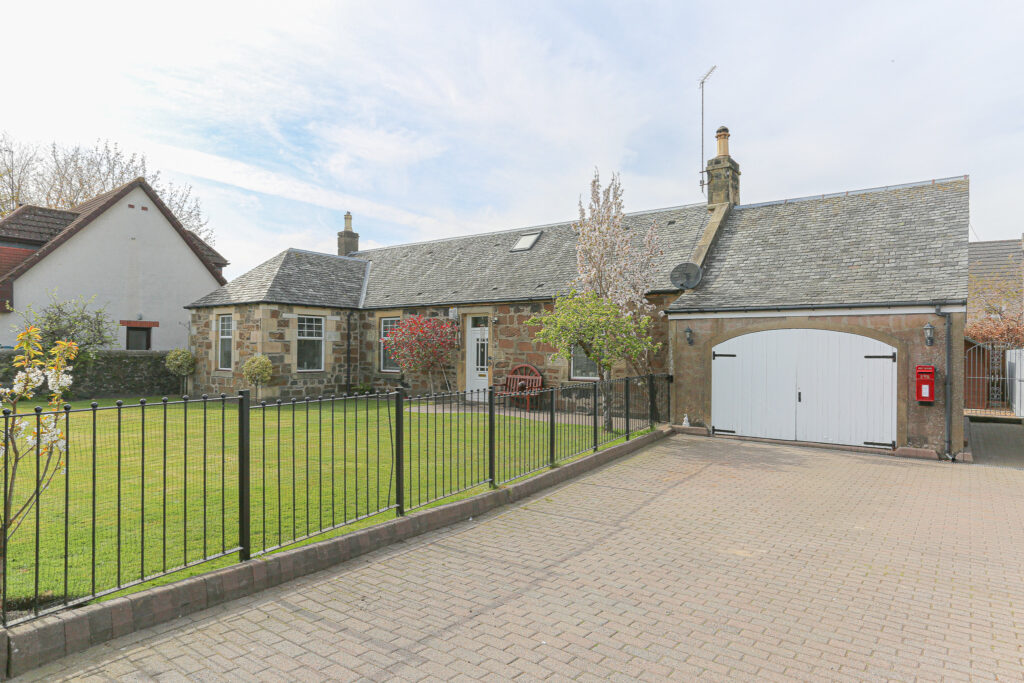 Northend, Cambusbarron, FK7 Halliday Homes